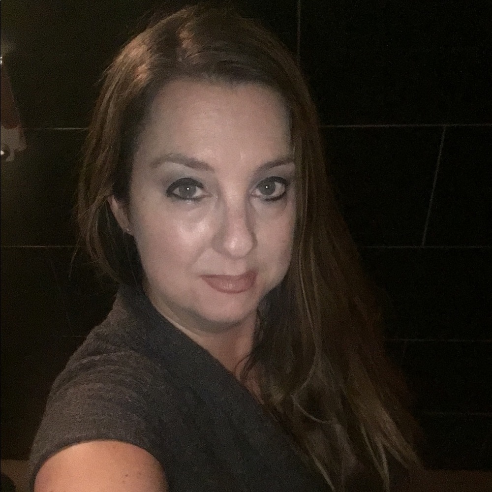 Meet your Posher, Christi